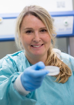Stina Simonsson, Associate Professor of Cell Biology, lead the research...
