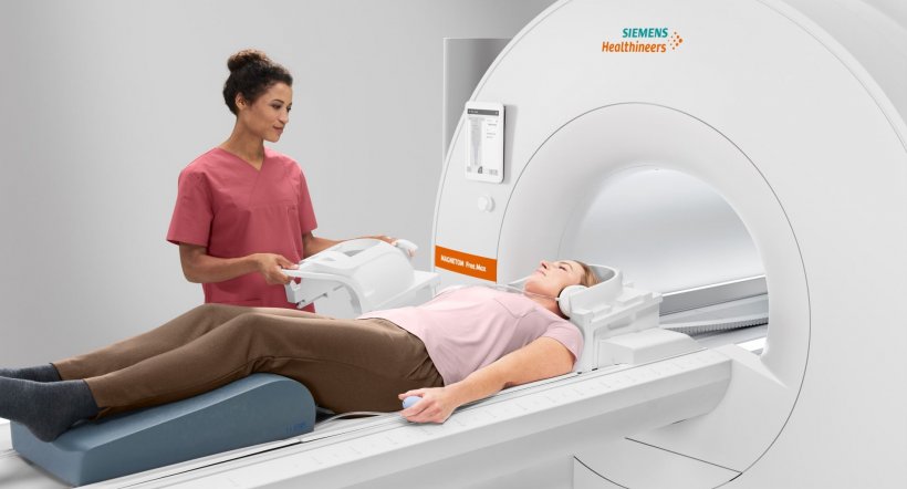 female patient in a MRI scanner