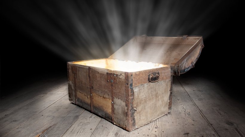 open wooden treasure chest